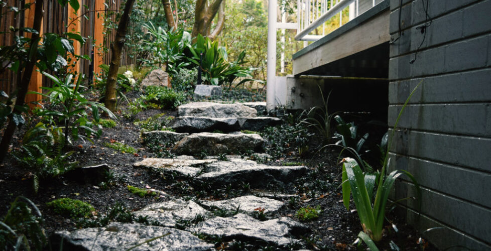 Ivanhoe Modern-Roji-style Japanese garden