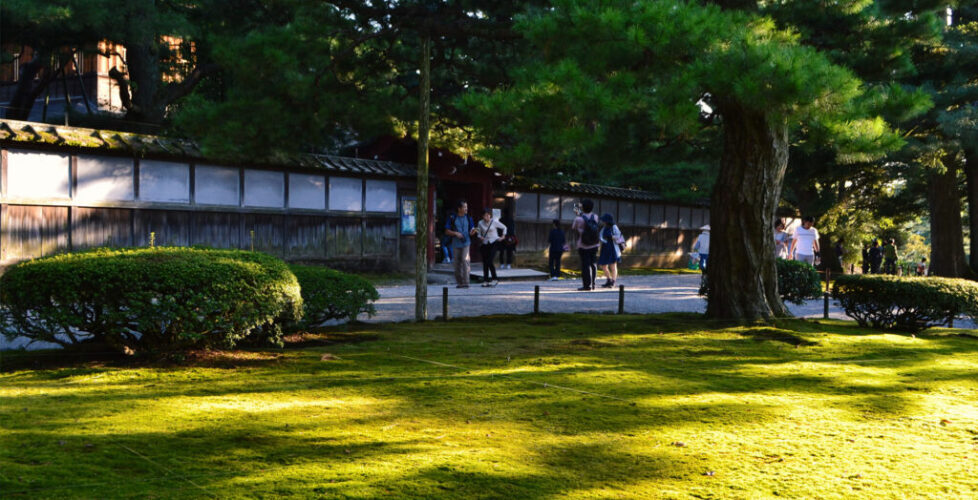 AcerLandscapes_Japanese_Garden_KenrokuEn2